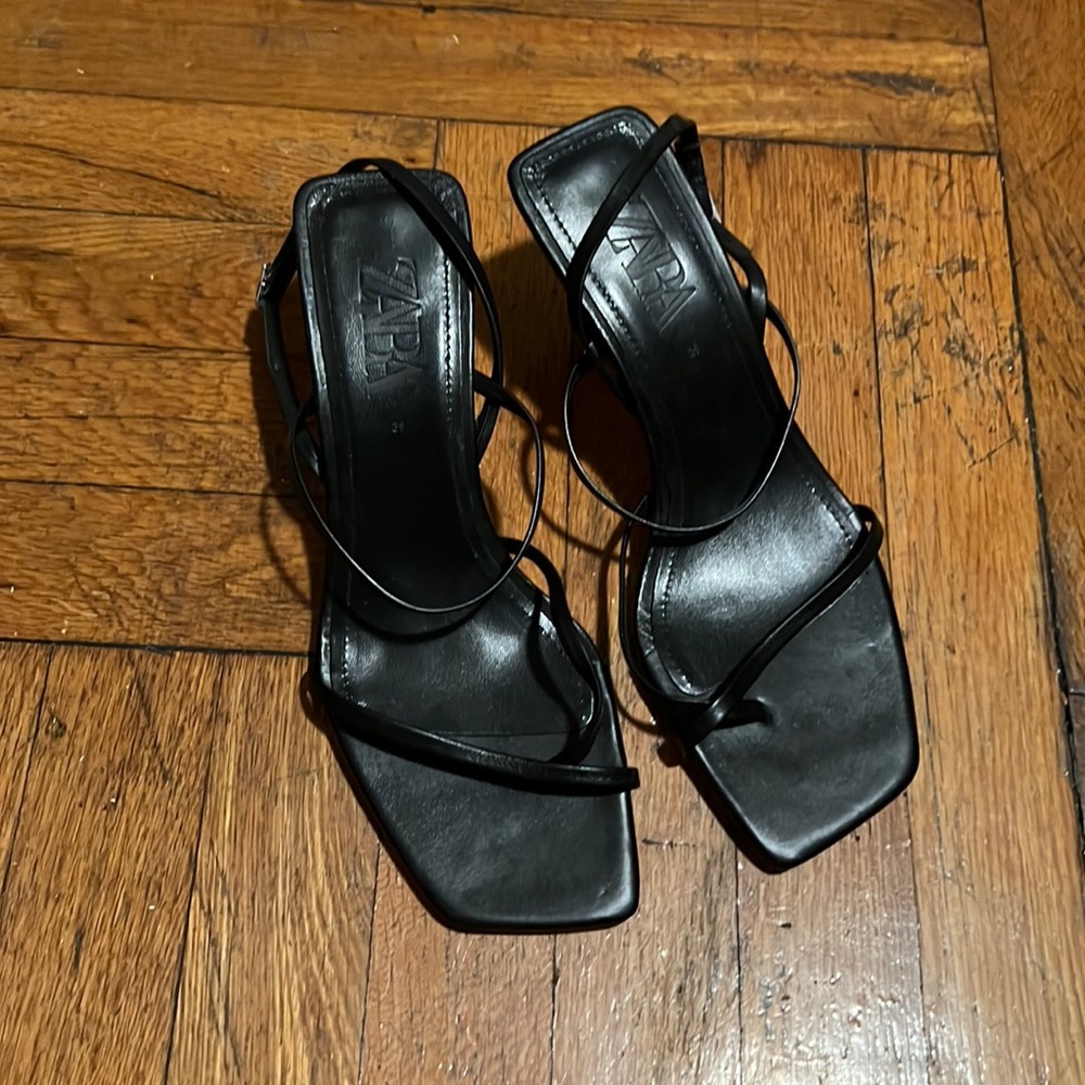 Zara black leather strappy sandals